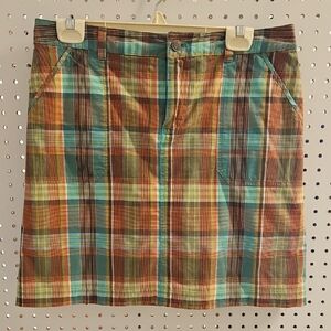 Christopher & Banks Ladies Plaid Skort. Size 6.